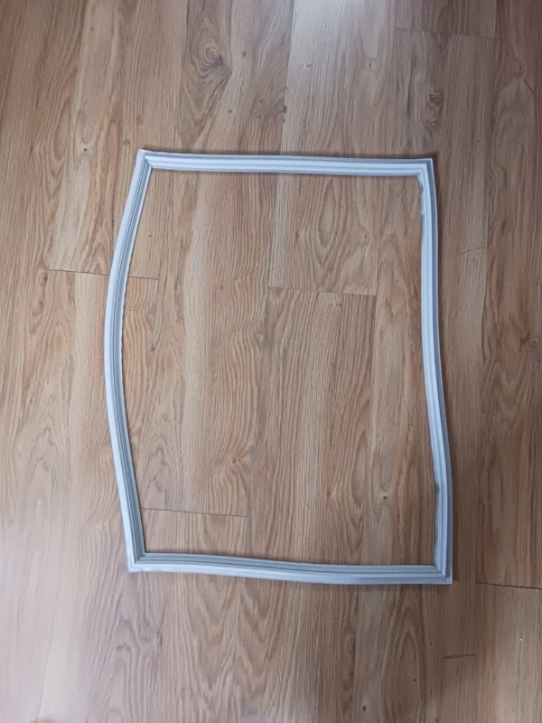 Frigidaire Freezer Gasket 5304528904