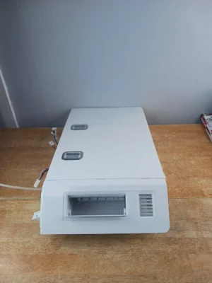 Whirlpool Refrigerator Ice Box Assembly Wpw10598013