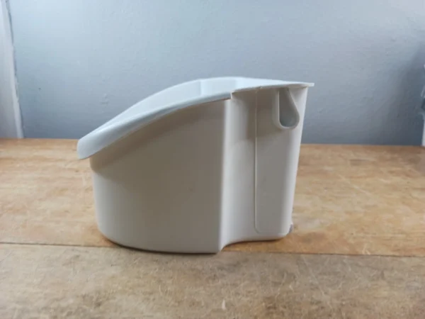 Frigidaire Refrigerator Door Bin White 240356401