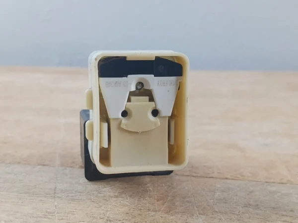 GE Refrigerator Start Relay 197D4848P014