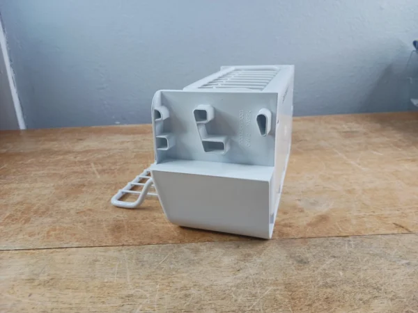 GE Refrigerator Door Tilt Basket 200D2356p001