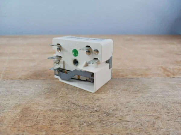 Ge Range Infinite Switch 191D5452p002
