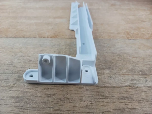 GE Refrigerator Rail 197D6914P001
