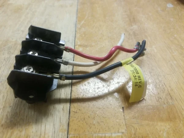 Frigidaire Refrigerator Terminal Block 137557000 (Money Back Guarantee)