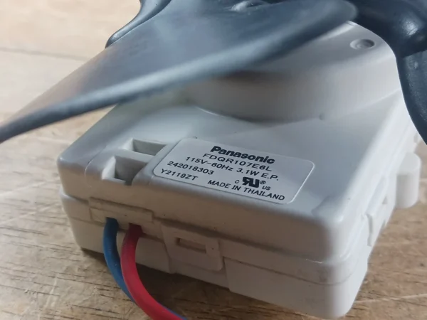Frigidaire Refrigerator Condenser Fan Motor 242018303