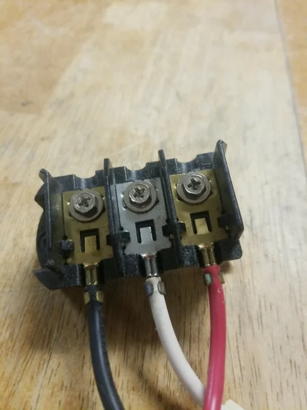 Frigidaire Refrigerator Terminal Block 137557000 (Money Back Guarantee)