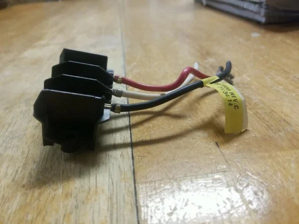 Frigidaire Refrigerator Terminal Block 137557000 (Money Back Guarantee)