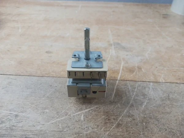 Samsung Range Regulator Switch 164D5882p001