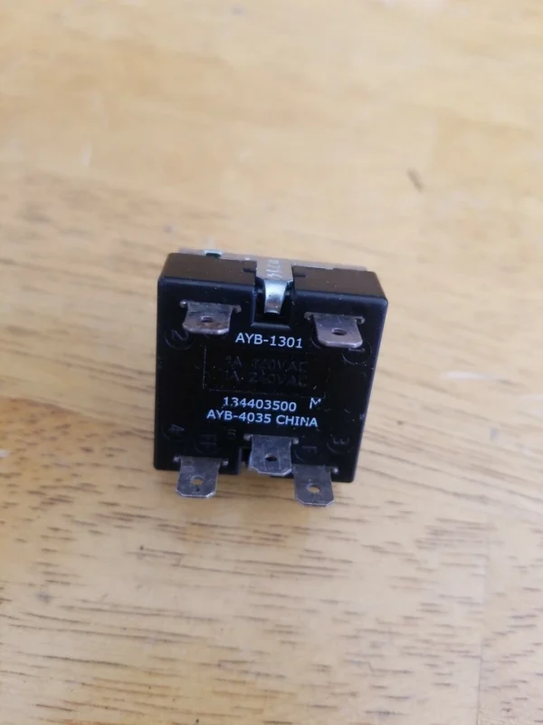 Frigidaire Washer Temperature Switch 134403500 (Money Back Guarantee)