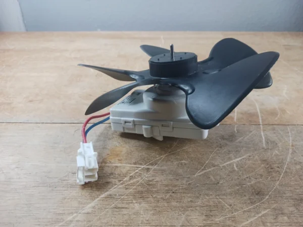 Frigidaire Refrigerator Condenser Fan Motor 242018303