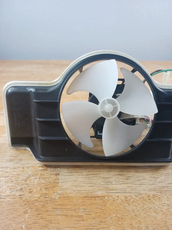 Whirlpool Refrigerator Ice Bucket W10663722