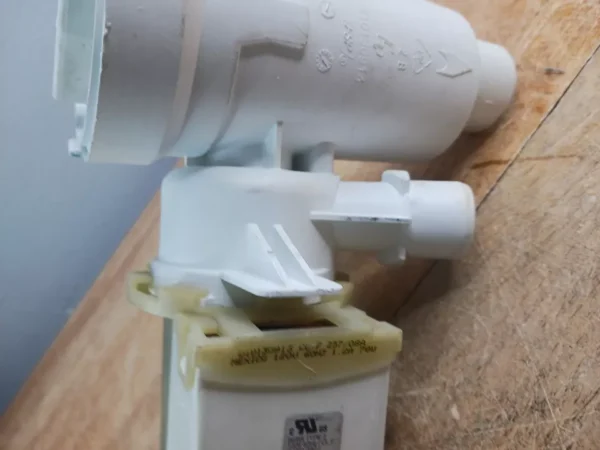 Whirlpool Washer Drain Pump W10130913