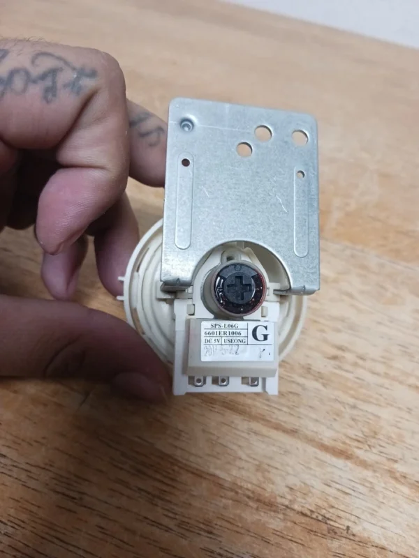 LG Washer Pressure Switch 6601er1006 (Money Back Guarantee)