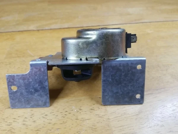OEM Kenmore Range Oven Door Latch 316415400 (Money Back Guarantee)