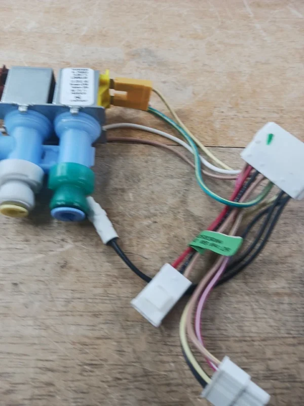 Whirlpool Refrigerator Water Inlet Valve 12956105