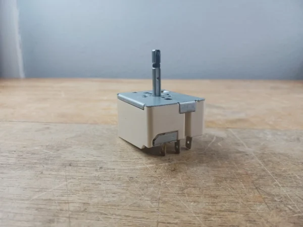 GE Range Infinite Switch 164d1816p009