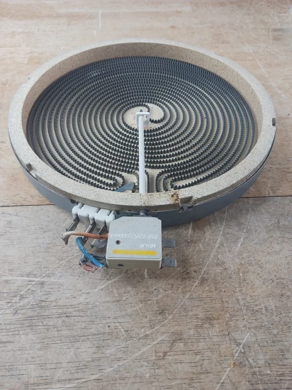 Samsung Stove 9.75in Burner Dg47-00043b