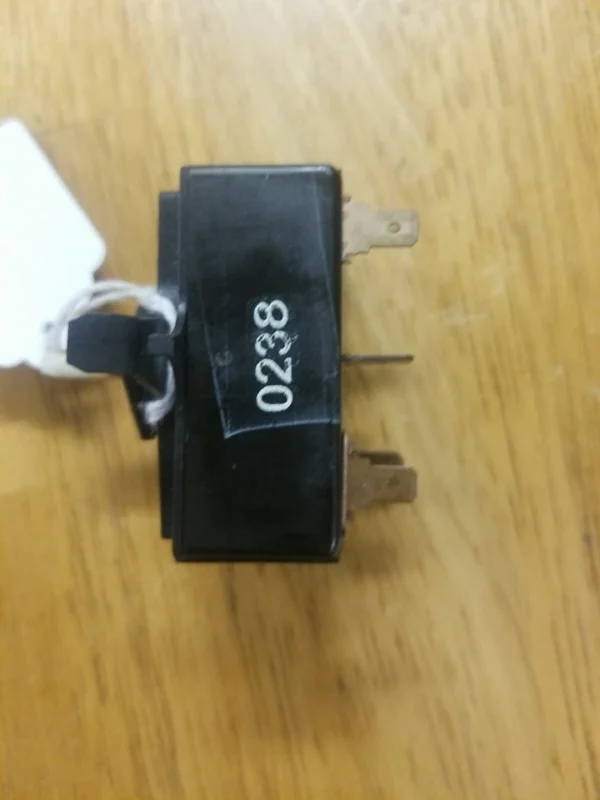 Maytag Washer Temperature Switch 62613810 (Money Back Guarantee)