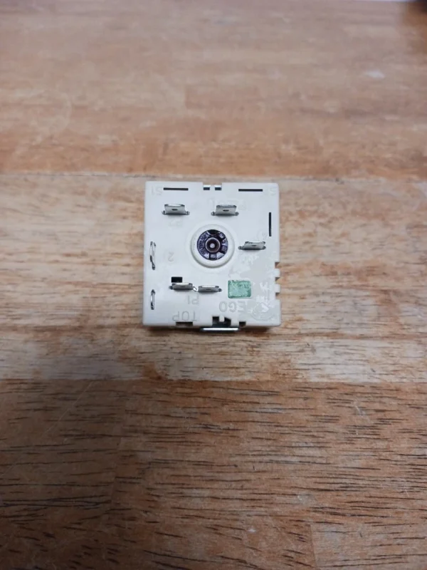 Frigidaire Range Element Switch A05615501
