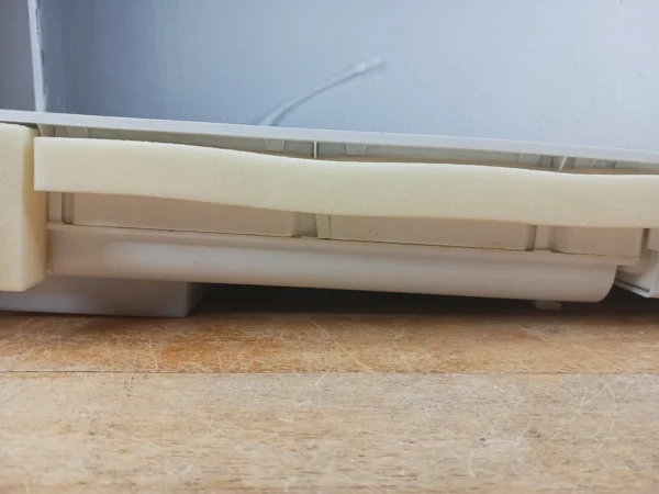 Whirlpool Refrigerator Ice Box Assembly Wpw10598013
