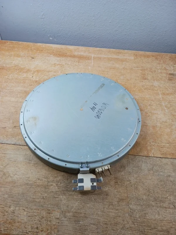 Whirlpool Range Surface Element 11 3/4in W10162040