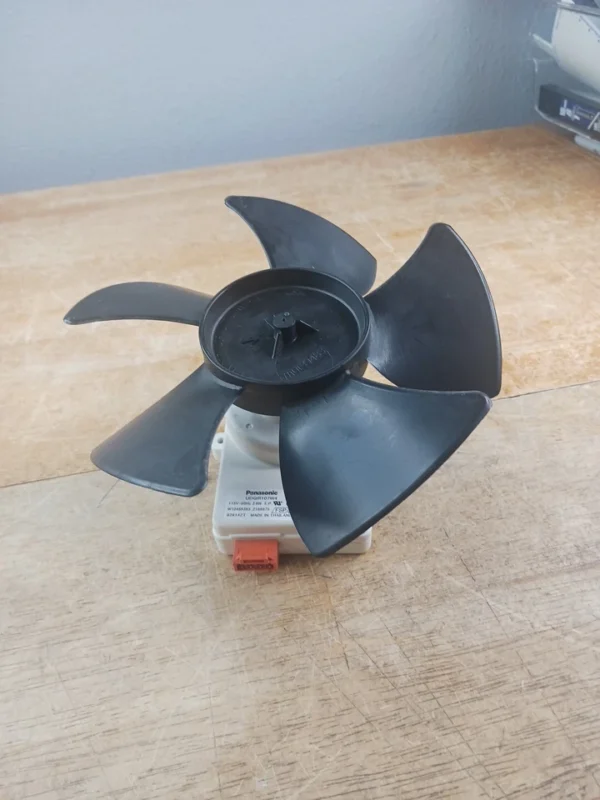 Whirlpool Refrigerator Condenser Motor W10489393