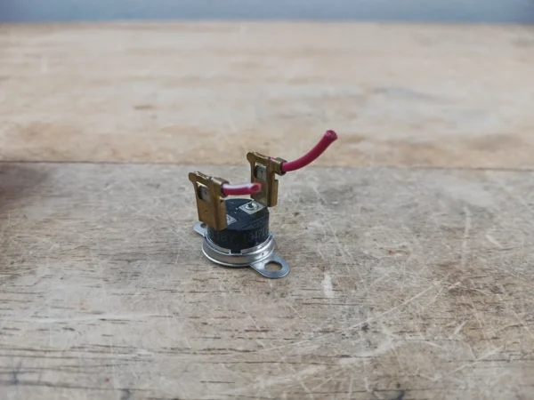 Frigidaire Dryer Thermal Fuse 134711401