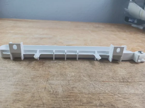 Whirlpool Refrigerator Crisper Rail W10667972