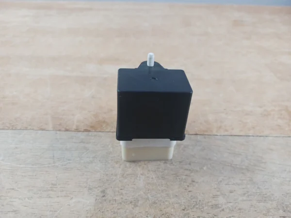 GE Refrigerator Start Relay 197D4848P014