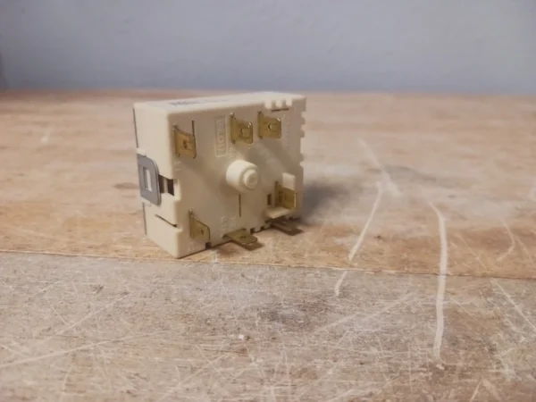 Samsung Oven Range Burner Switch Per001 12d