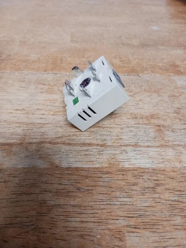 Frigidaire Range Element Switch A05615501
