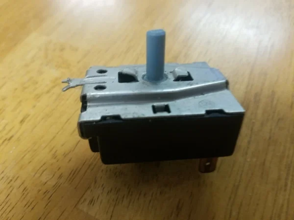 frigidaire washer temperature switch 131120400.