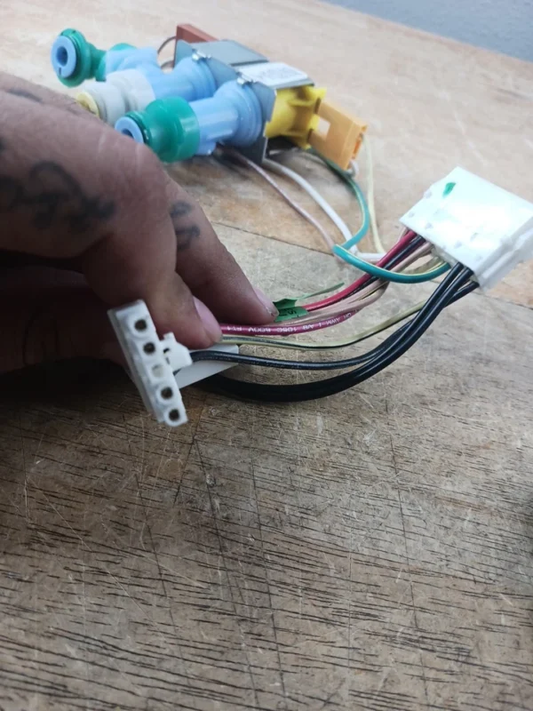 Whirlpool Refrigerator Water Inlet Valve 12956105