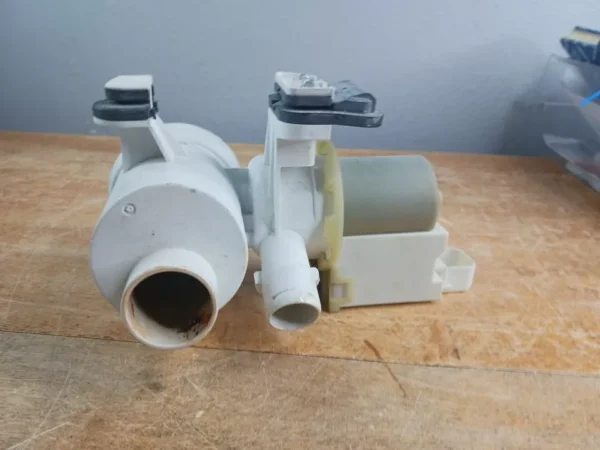 Whirlpool Washer Drain Pump W10130913
