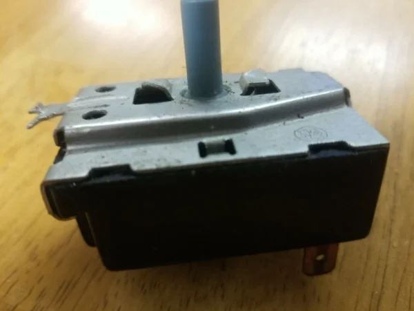 frigidaire washer temperature switch 131120400.