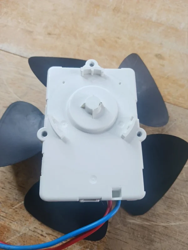 Frigidaire Refrigerator Condenser Fan Motor 242018303