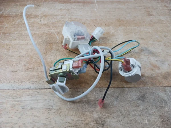 Frigidaire Refrigerator Thermostat & Defrost Timer 3art5vc158 & 240371001