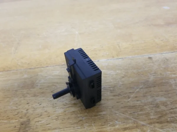 Whirlpool Washer Selector Switch 8577786 (Money Back Guarantee)