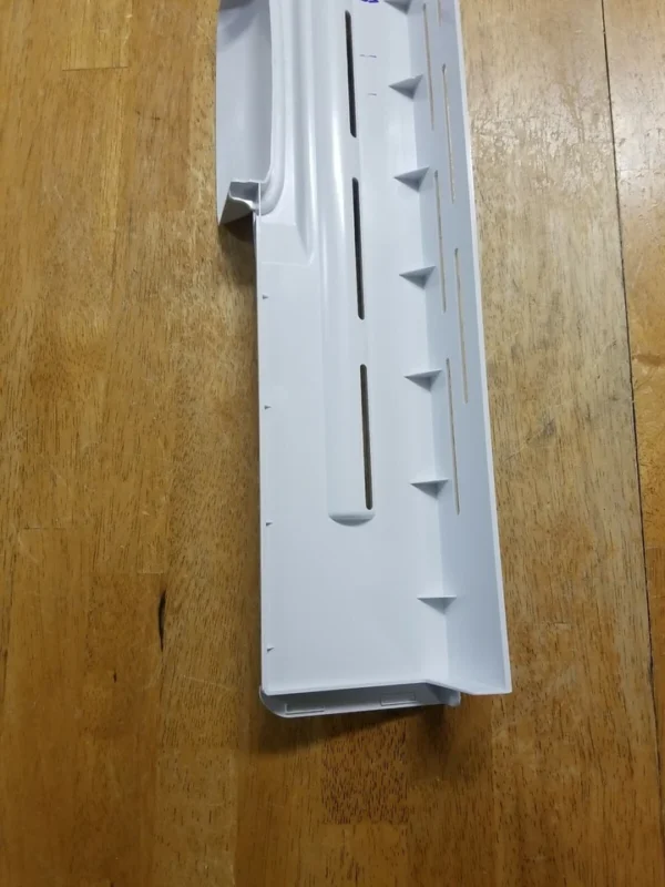 Whirlpool Refrigerator Vent Cover W10687846 (Money Back Guarantee)