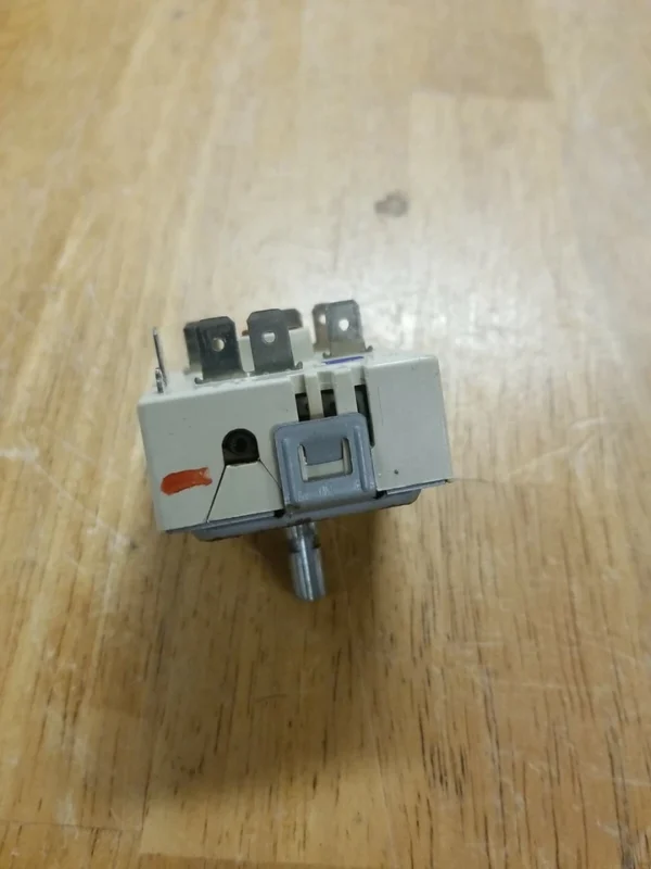 GE Oven Infinite Switch 229C4709P004 (Money Back Guarantee)