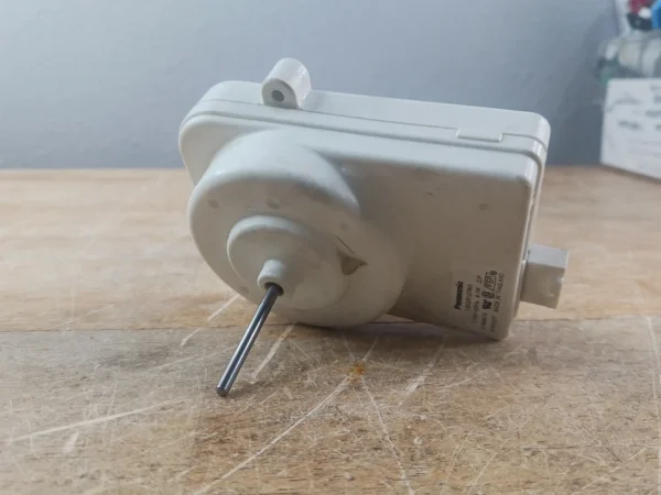 Whirlpool Refrigerator Fan Motor 2188874