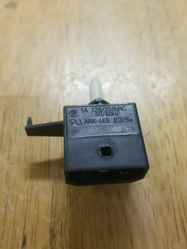 Whirlpool Dryer Switch W10661453 (Money Back Guarantee)