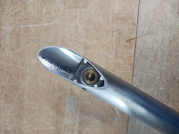 Frigidaire Refrigerator Door Handle 5304519072