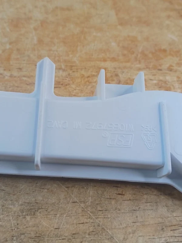 Whirlpool Refrigerator Crisper Rail W10667972