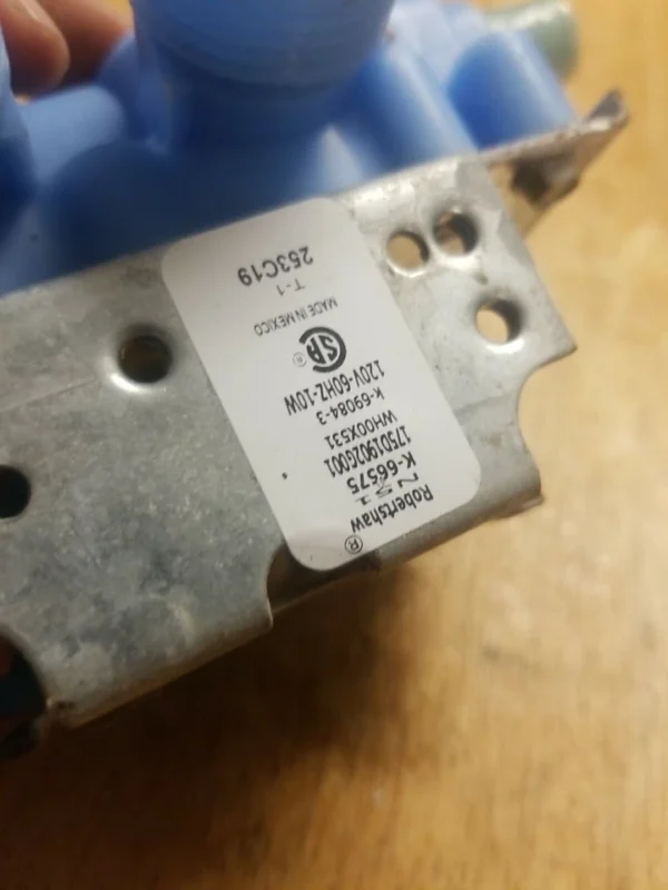 GE Refrigerator Water Valve 175D1902G001 (Money Back Guarantee)