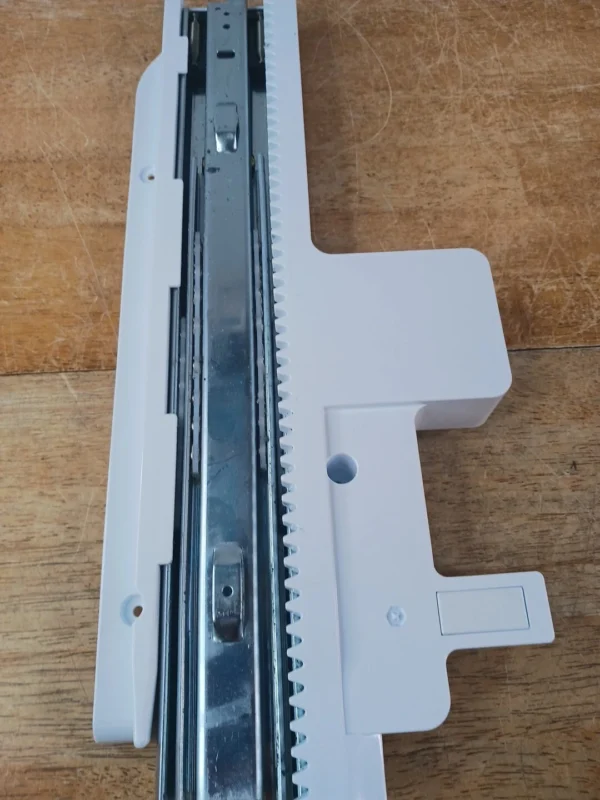 LG Freezer Bottom Left Hand Rail Meg629005