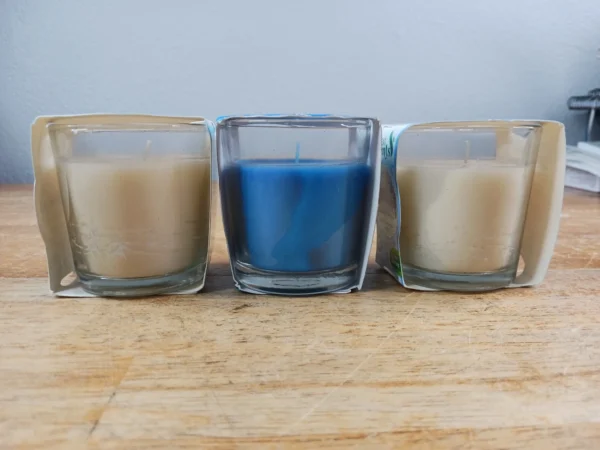 Great Scents Glistening Snowfall X2, Lakeside Breeze X1 Frangranced Candles