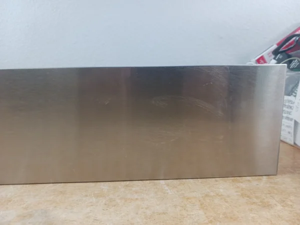 Panel frontal del cajón de la estufa Samsung NE63B8211SS