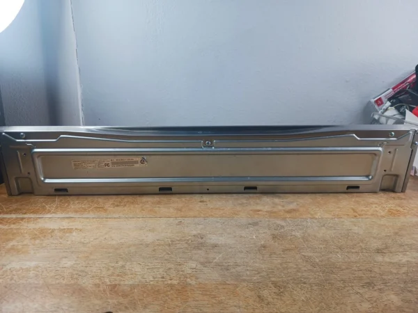 Panel frontal del cajón de la estufa Samsung NE63B8211SS