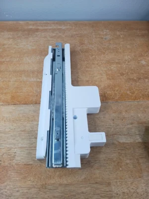 LG Freezer Bottom Left Hand Rail Meg629005